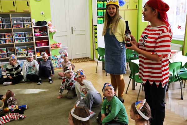 5 listopada - Dzień Postaci z Bajek